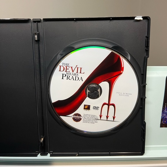 Devil Wears Prada DVD - Picture 4 of 4